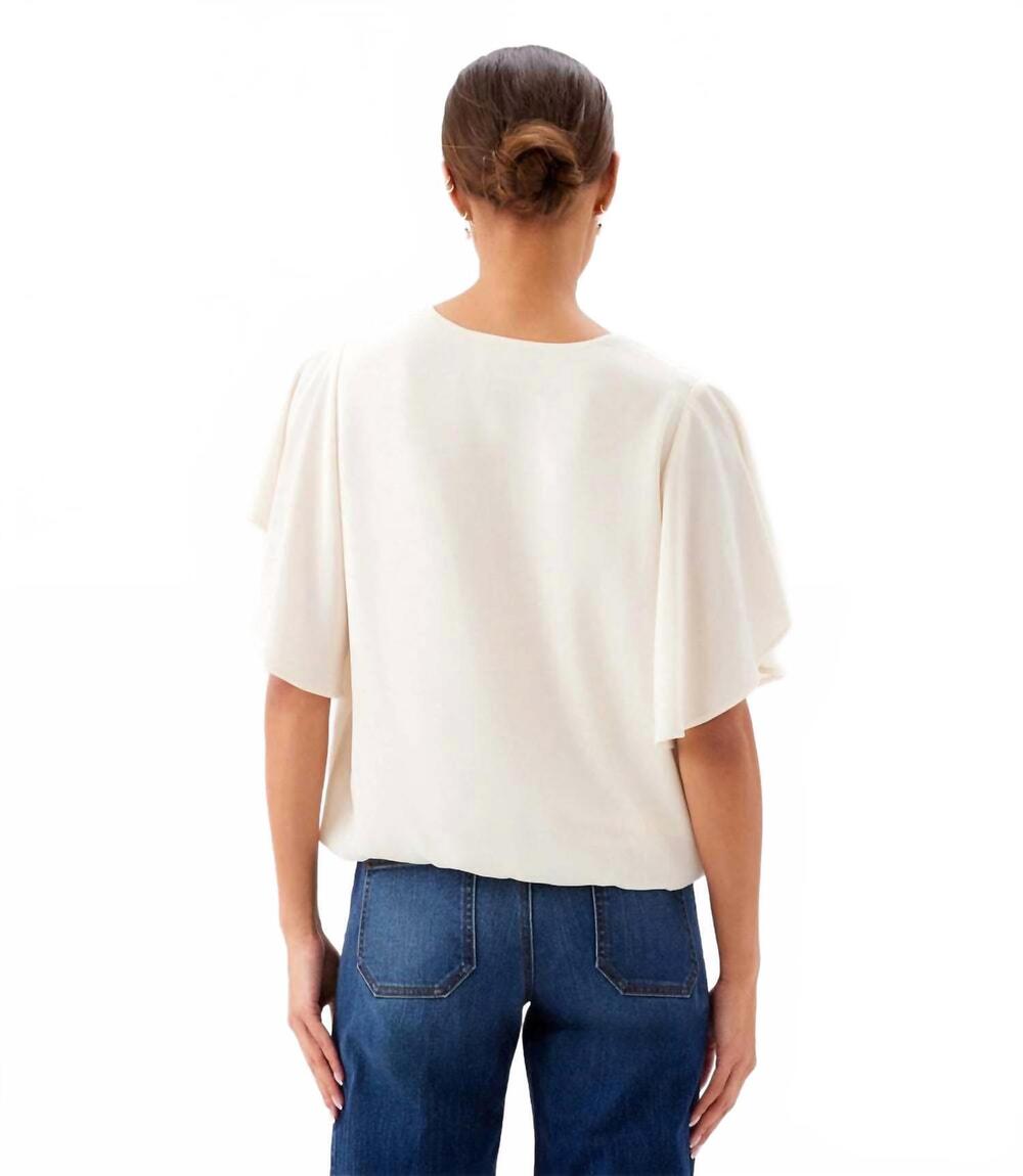 NEW KAREN KANE flutter sleeve v-neck top in ecru - Picture 3 of 4